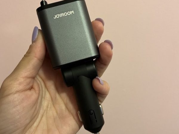 Joyroom Retractable Car Charger only $12.06!